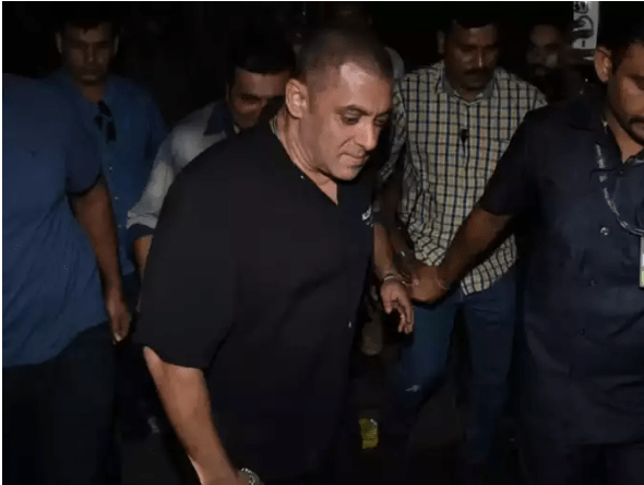 Bald Salman Khan, fans upset after seeing the pictures 