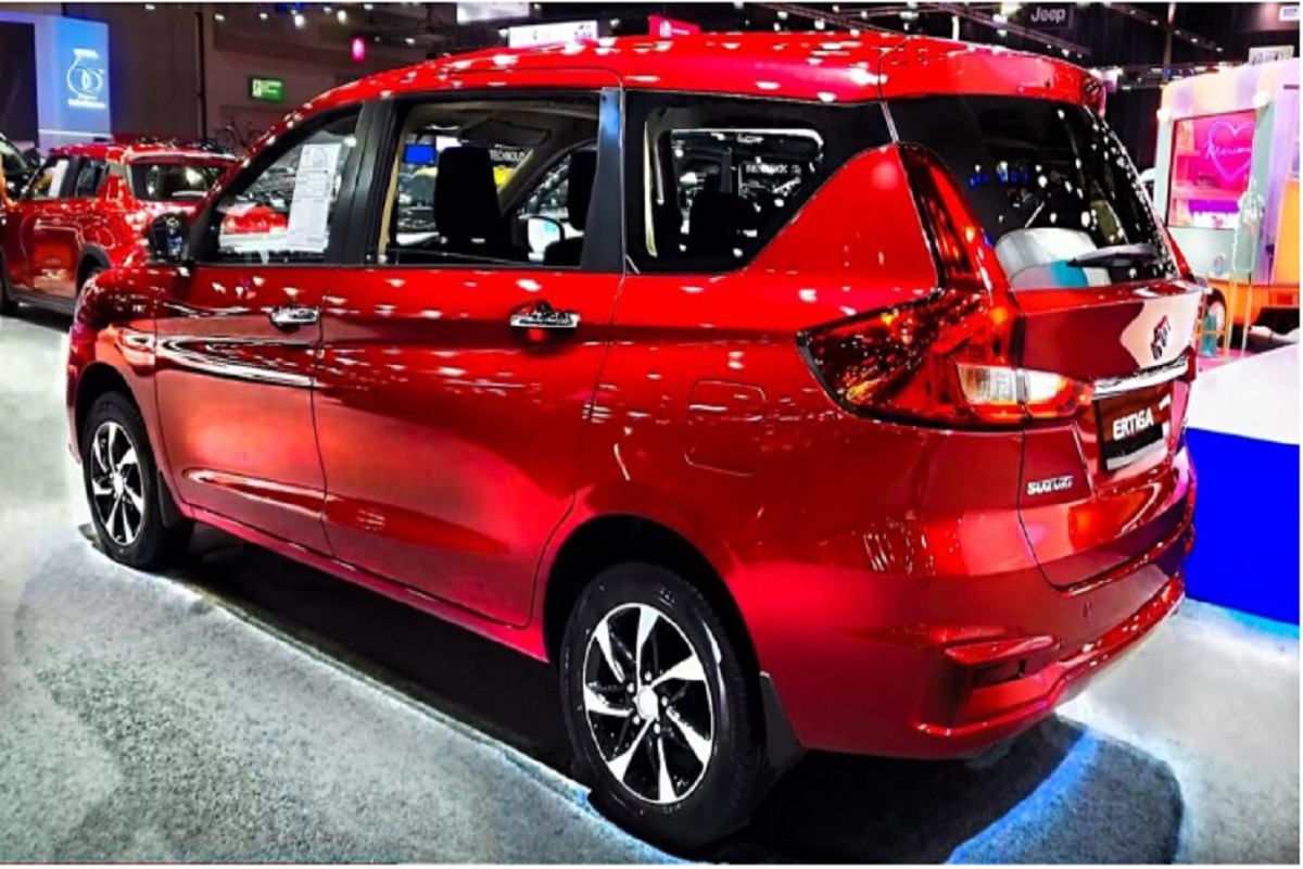 Ertiga 2024 became people's first choice, brought home for just Rs 65,000