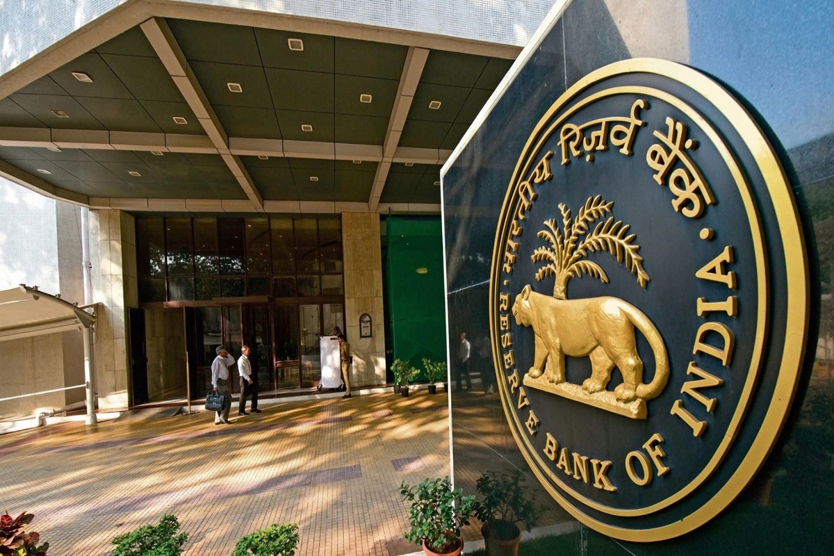 Attention loan takers! Rules will change from October 1, RBI issued guidelines